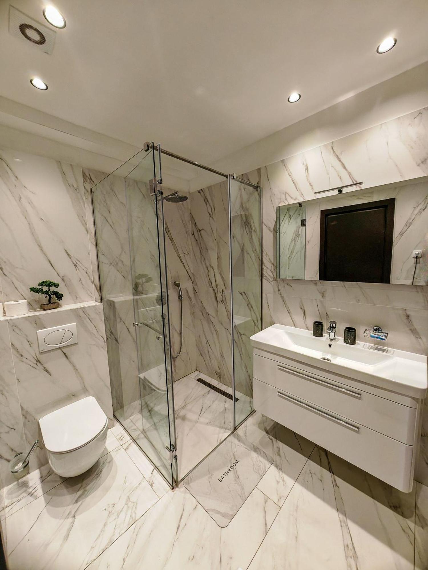 Daire Beachfront Luxury *