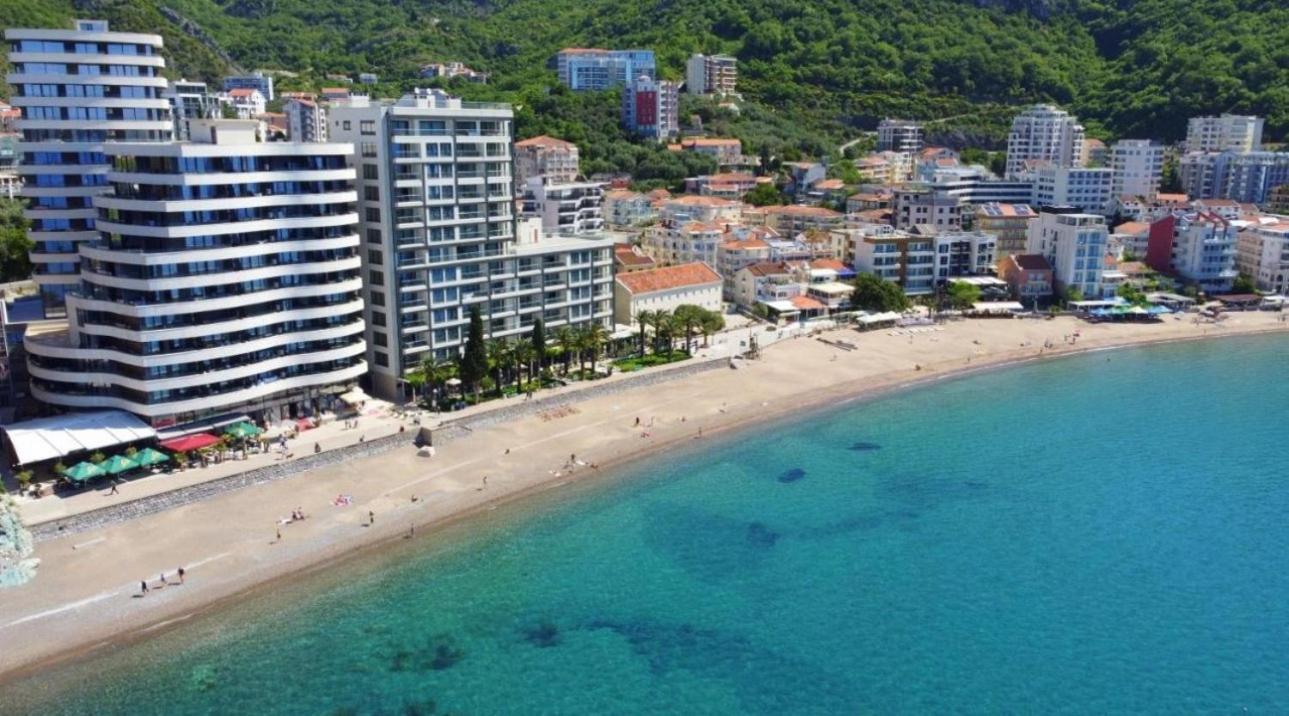 Beachfront Luxury Daire *